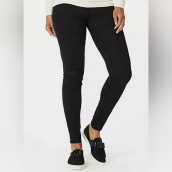 NWOT Matilda Jane Black Jeans - Picture 1 of 3